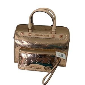 Michael Kors purse and wallet set new with tags rose gold.